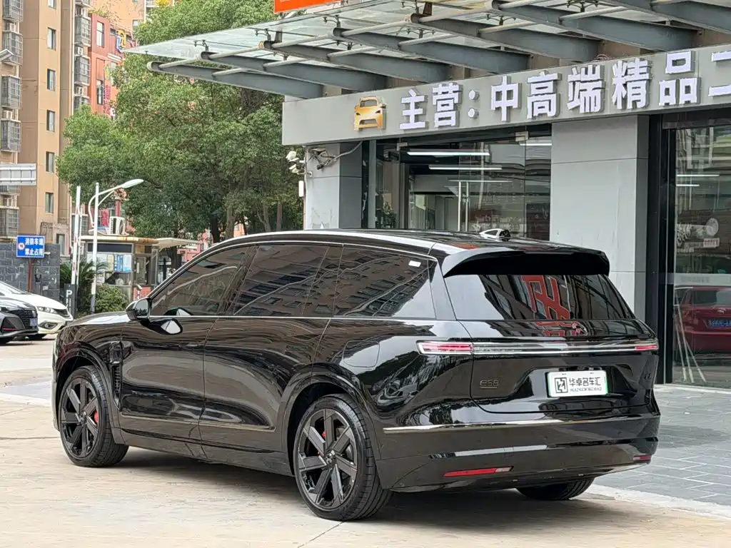 NIO ES8 2026 2025 Base Model