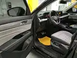 صورة 16 - Volkswagen Talagon