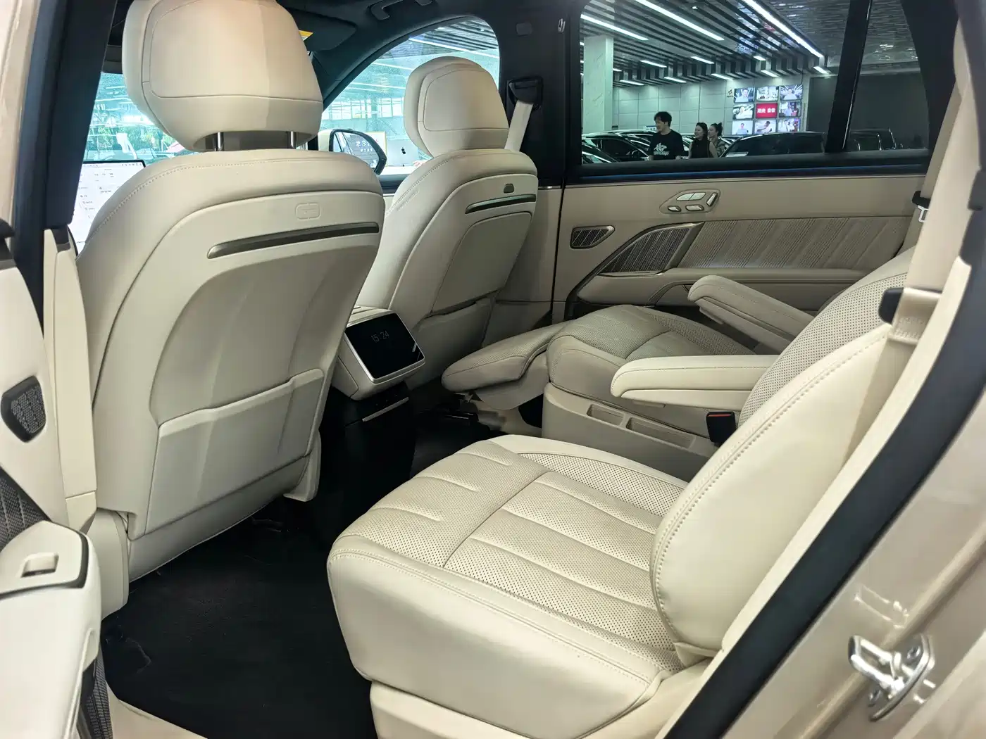 Ledao L90 2025 2025 AWD Base Model