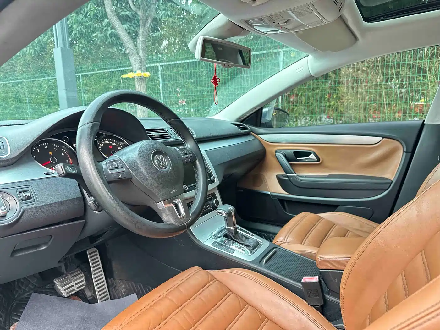 Volkswagen FAW-Volkswagen CC 2010 2.0TSI Luxury фото 10