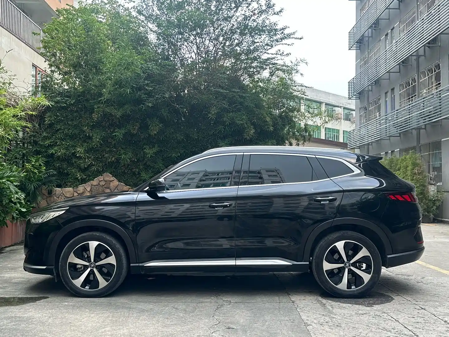 Фото 7 - BYD Song PLUS PHEV