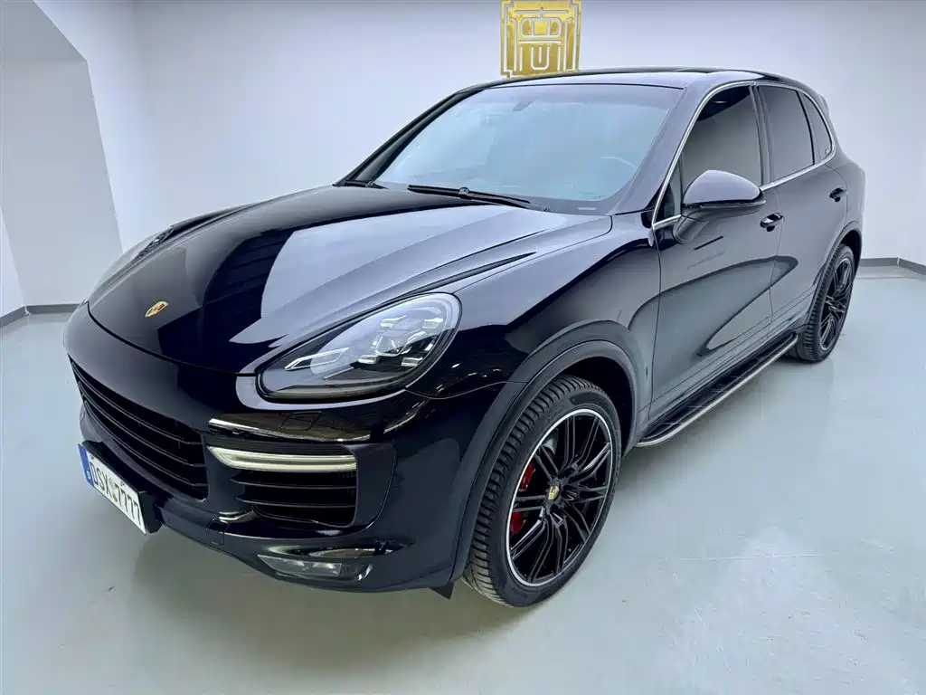 Porsche Cayenne 2015 Cayenne Turbo 4.8T фото 7
