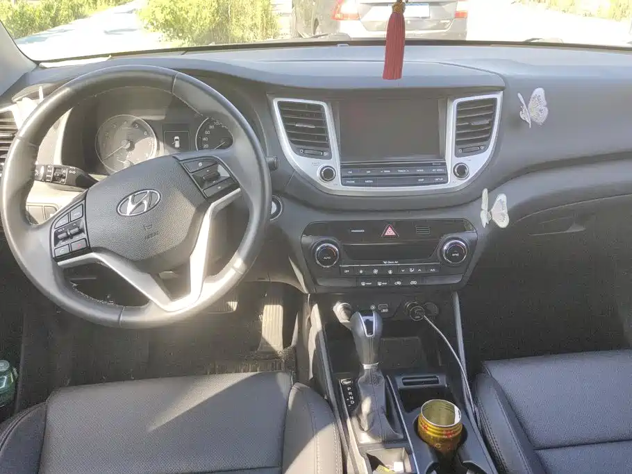 Hyundai Tucson 2016 2015 1.6T Dual Clutch 2WD Smart