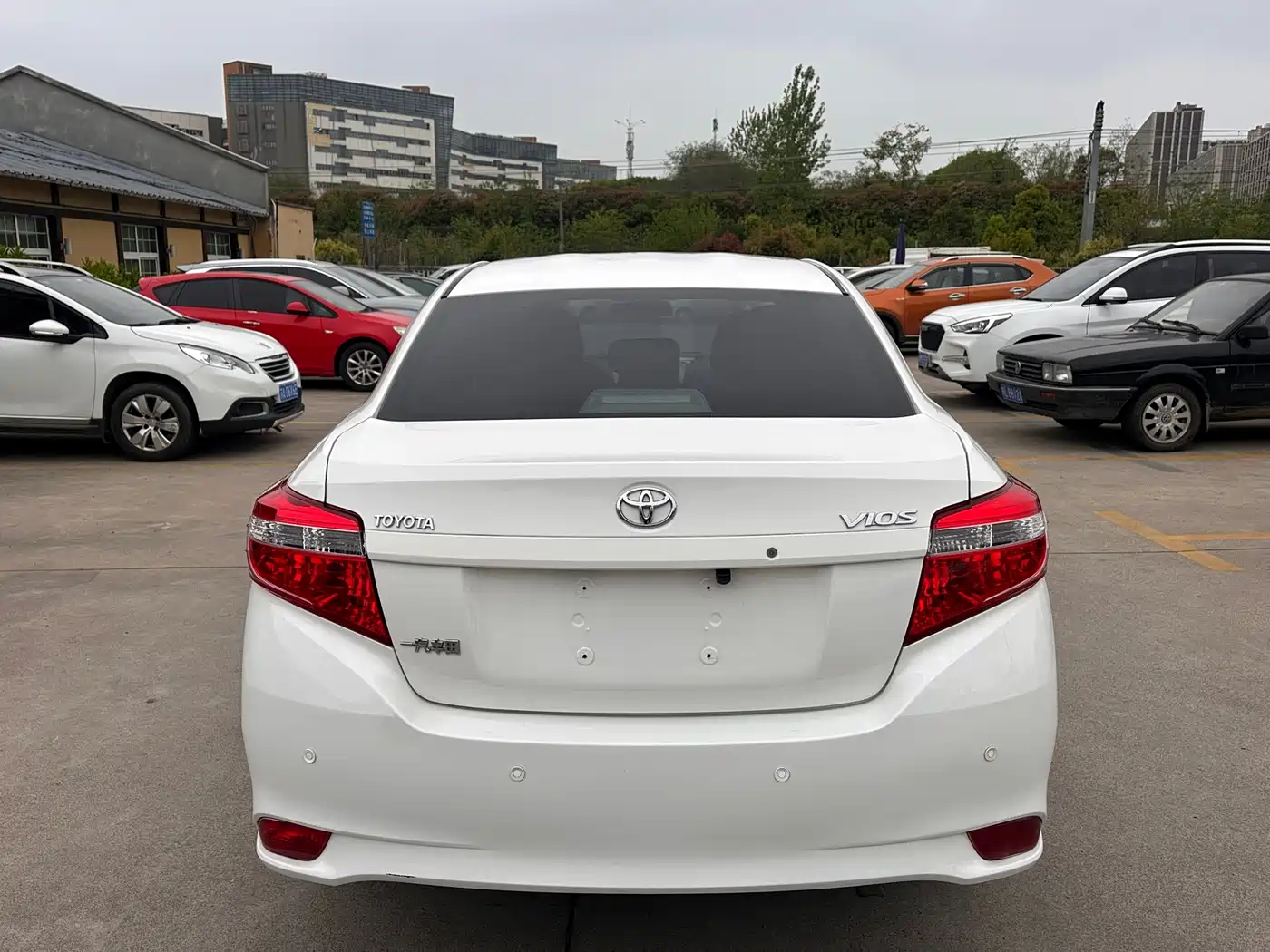 Toyota Vios 2016 1.5L Automatic Zhi Zhen Xing Yao Edition фото 10