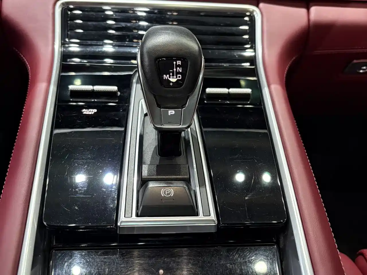 Porsche Panamera 2017 Panamera 3.0T фото 13
