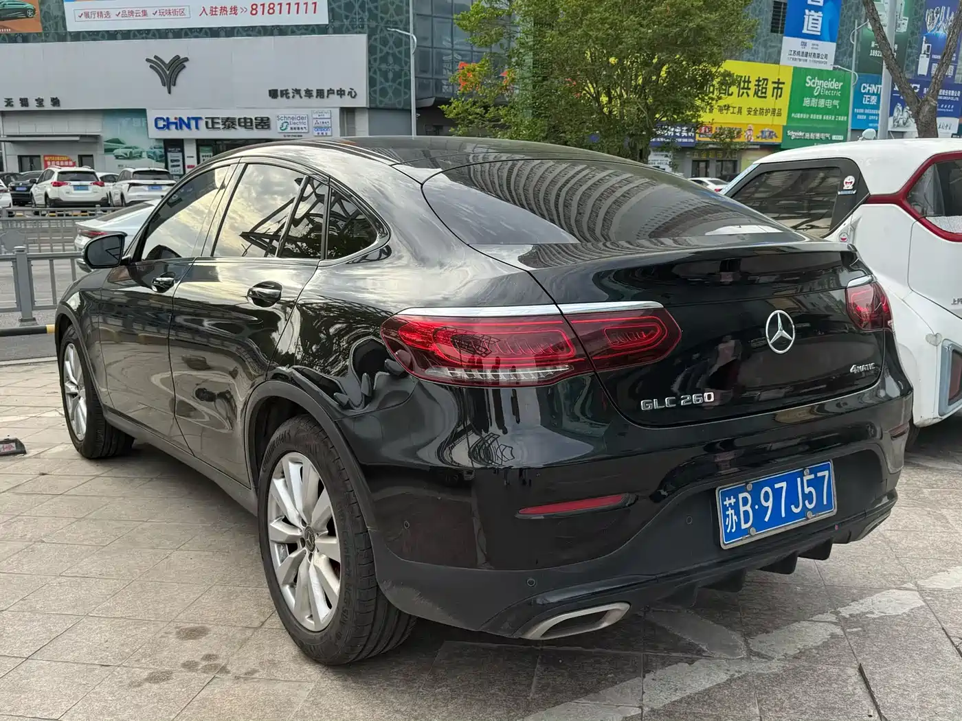 Mercedes-Benz GLC Coupe 2020 GLC 260 4MATIC Coupe SUV фото 6