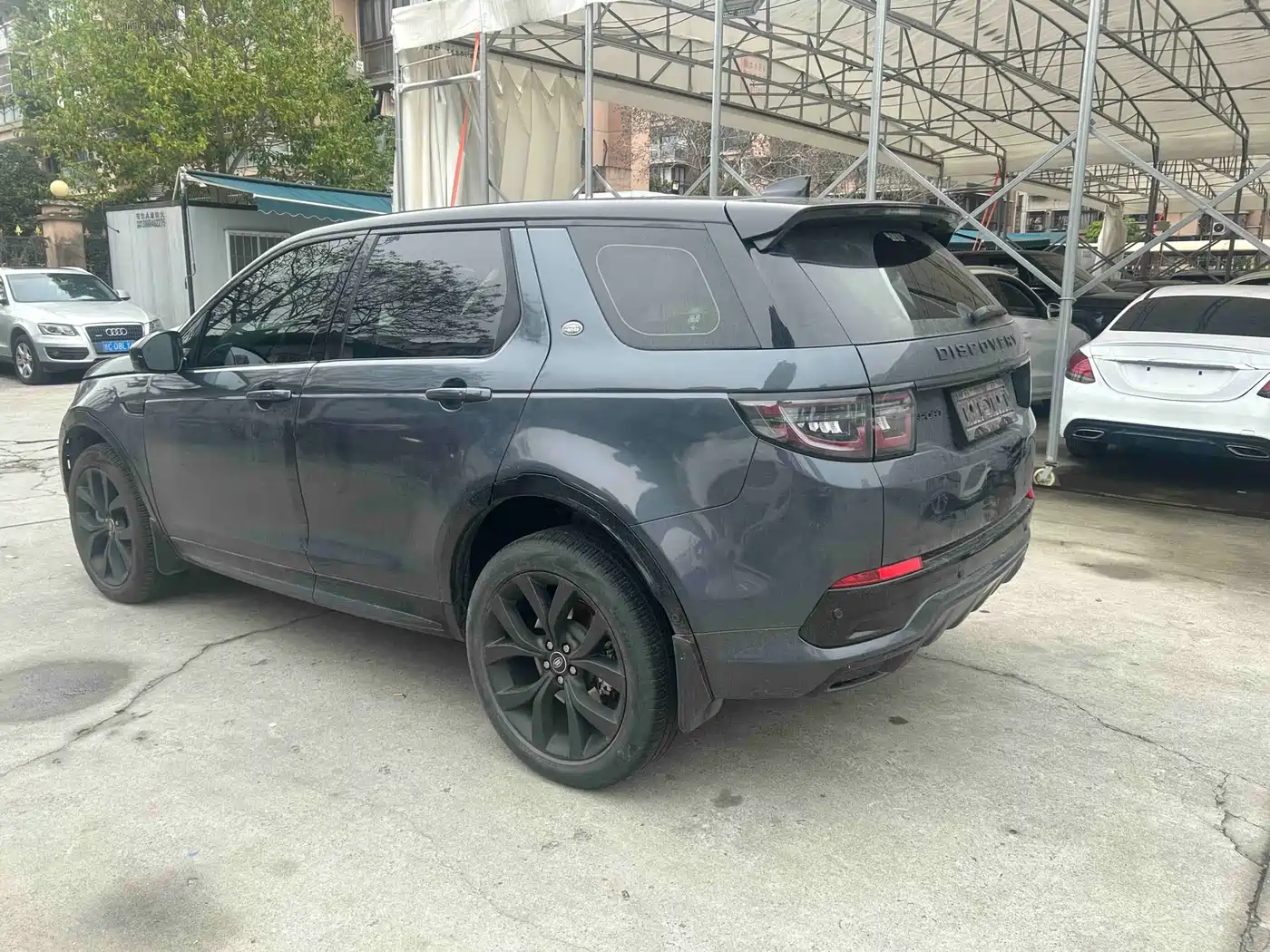 LAND ROVER DISCOVER SPORTS