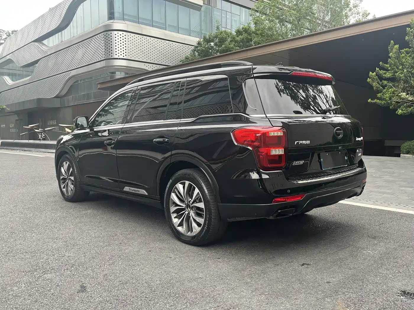 GAC Trumpchi Trumpchi GS8 2017 320T 2WD Luxury Smart Connect (7-seater) фото 4