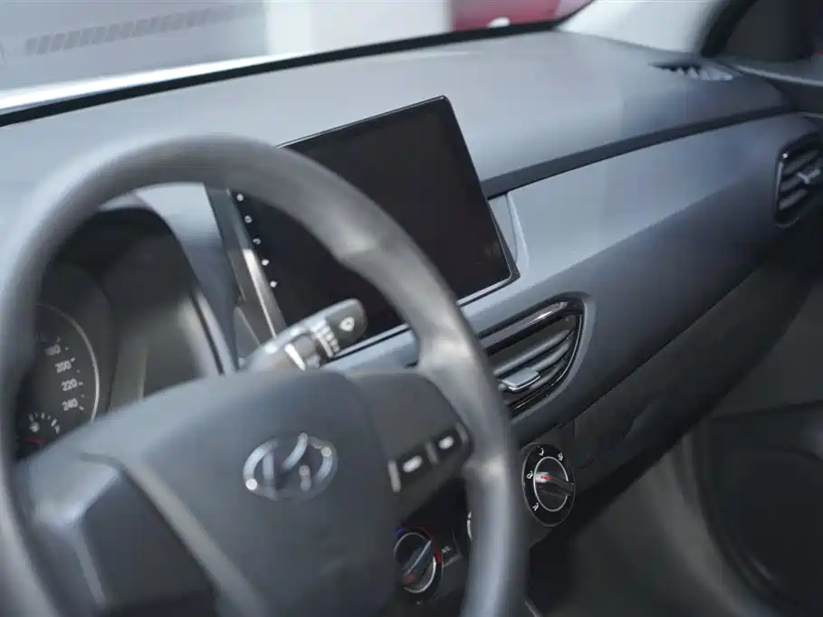Hyundai Elantra 2020 1.6L Auto GL Pleasing Edition фото 15