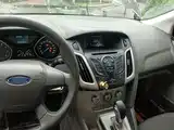 Фото 10 - Ford Focus
