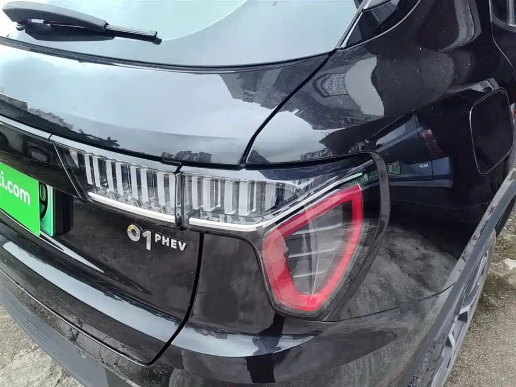 Lynk & Co 01 EM-P 2022 1.5TD PHEV Plus фото 24