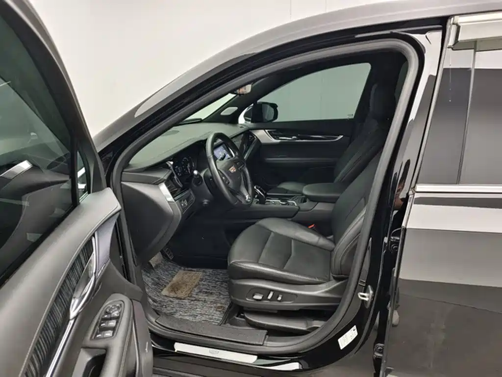 Cadillac XT6 2024 2022 2.0T 6-Seater 4WD Luxury Edition