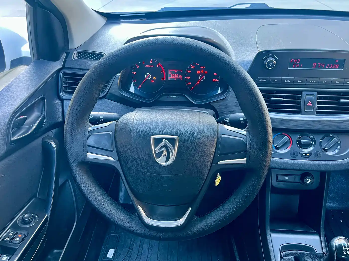 Baojun 310 2021 2020 1.2L Manual Value Edition