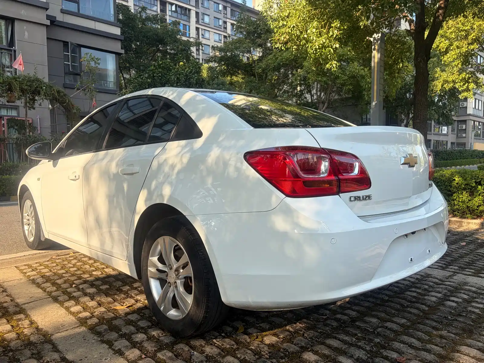 Фото 7 - Chevrolet Cruze