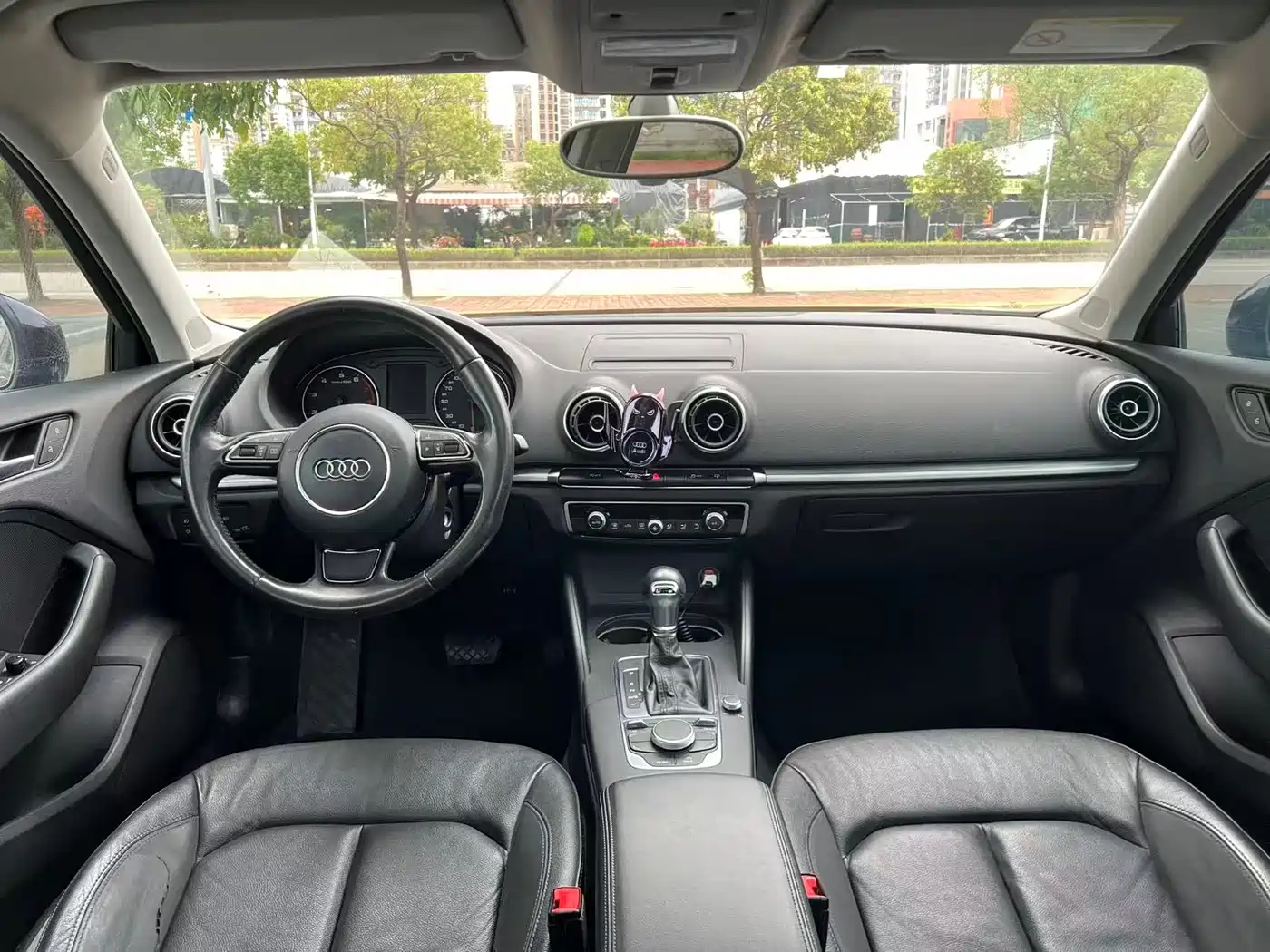 Audi A3 2015 Sportback 35 TFSI Millionth Anniversary Comfort Enjoyment Type фото 5