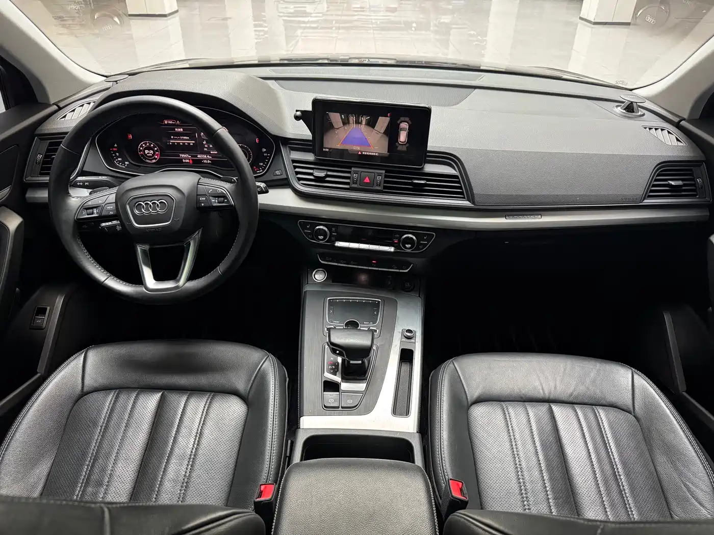 Audi Q5L 2020 Facelift 40 TFSI Honor Fashion фото 13