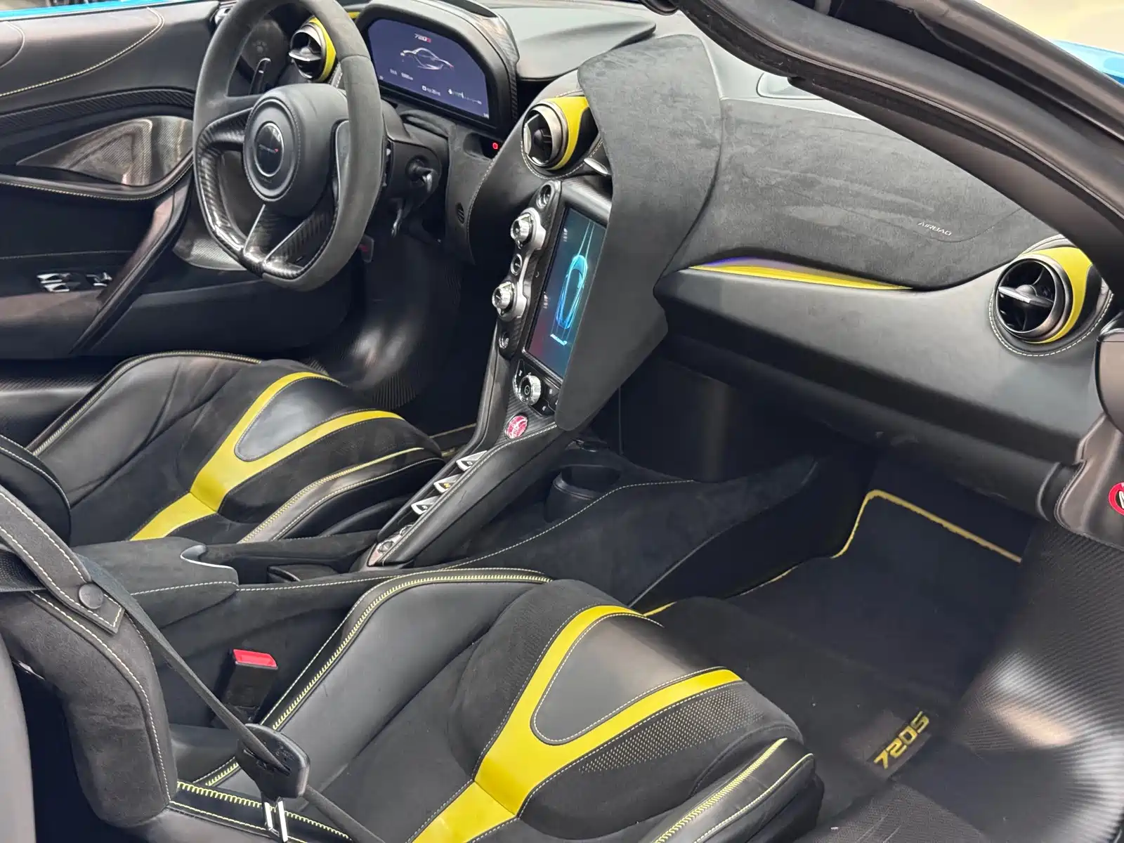 Photo 5 - McLaren 720S
