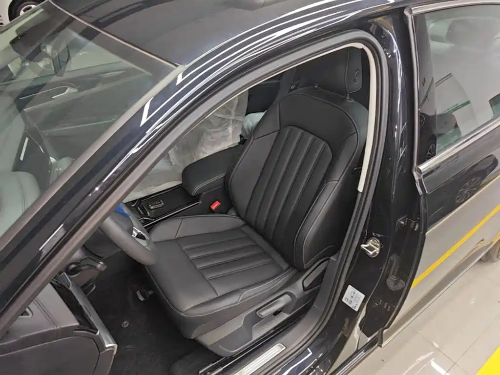 Volkswagen Passat New Energy 2026 2025 430PHEV Hybrid Business Edition
