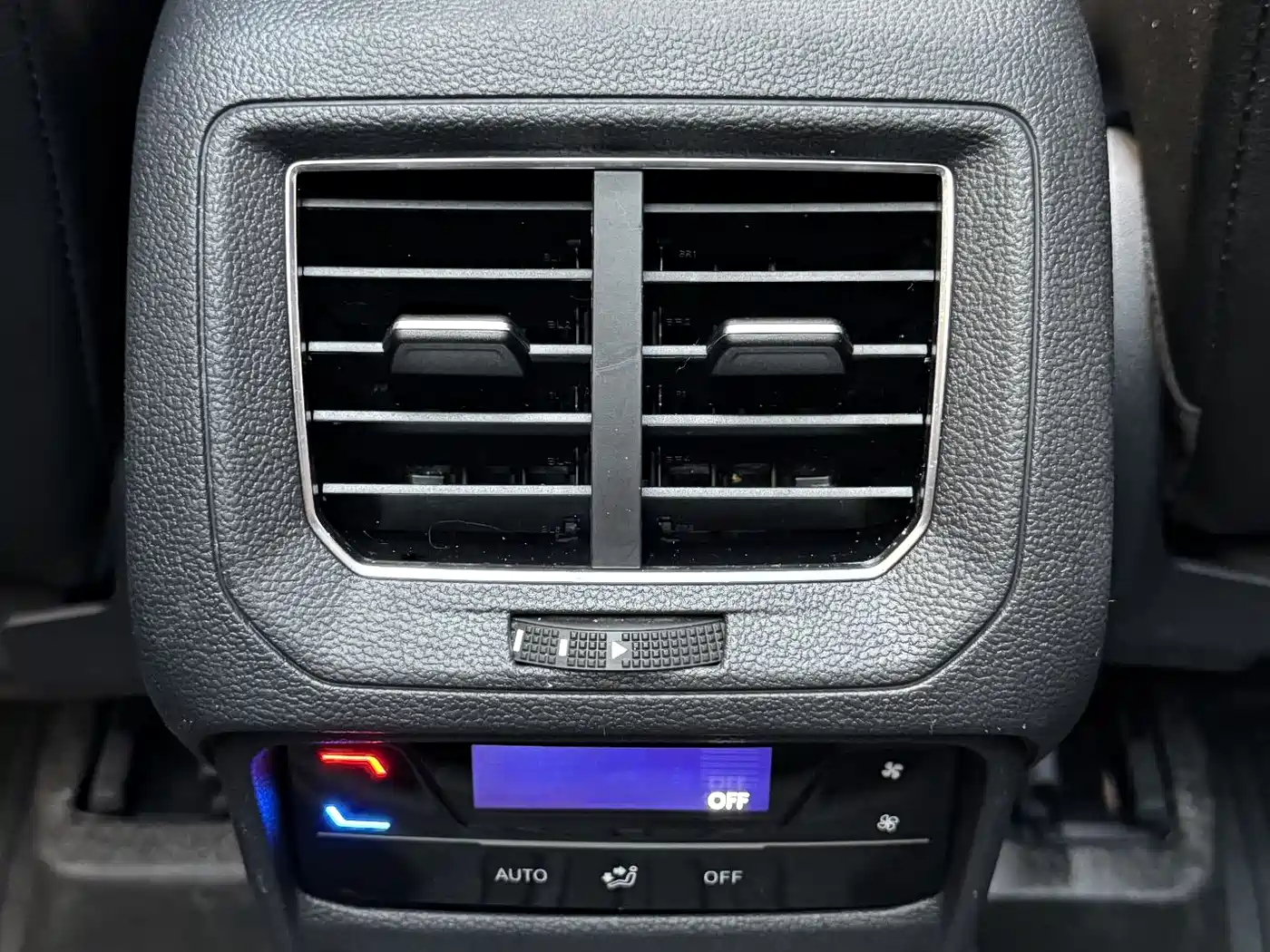 Volkswagen Tayron 2021 380TSI 4WD R-Line Smart Connect фото 13