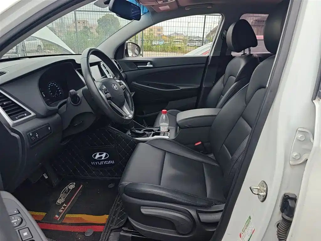 Hyundai Tucson 2015 1.6T Dual Clutch 2WD Smart фото 22
