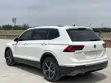 Фото 7 - Volkswagen Tiguan L