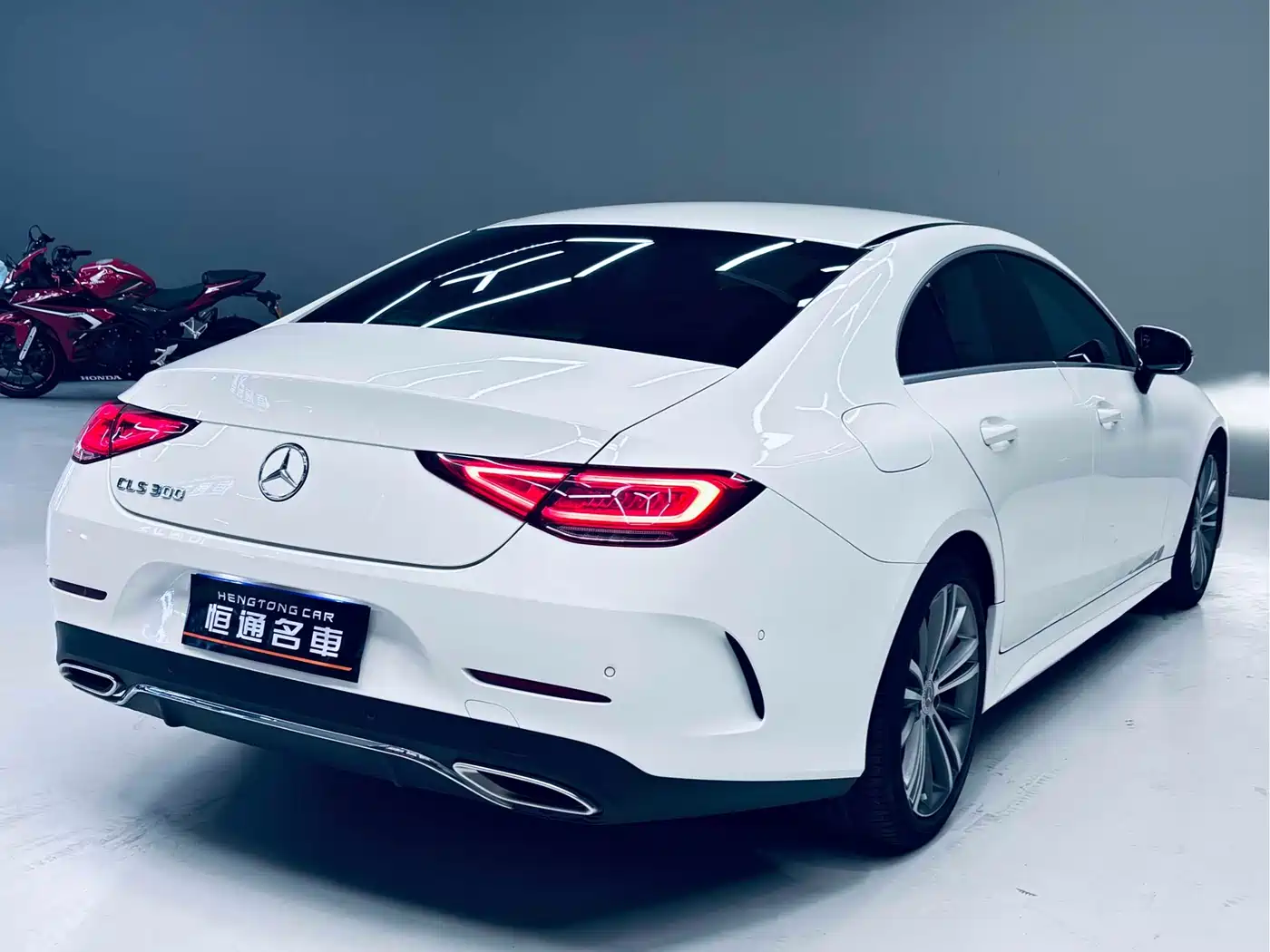 Mercedes-Benz CLS 2020 CLS 300 Dynamic фото 5