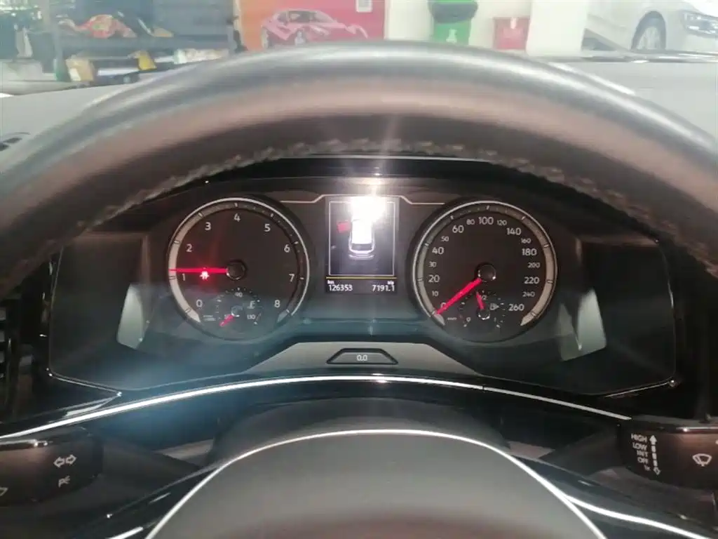 Volkswagen Tayron 2019 330TSI 2WD Luxury China VI фото 12