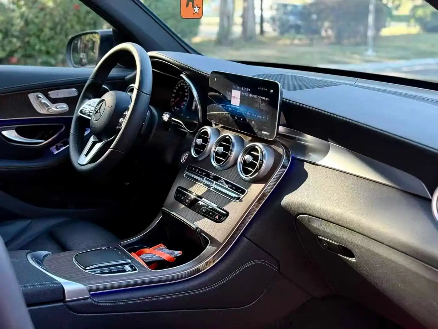 Mercedes-Benz GLC 2020 GLC 300 L 4MATIC Dynamic фото 6