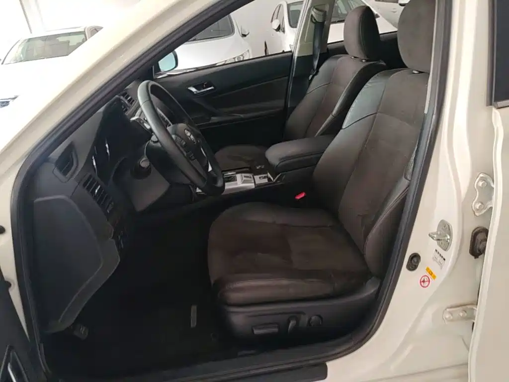 Toyota Reiz 2017 2013 2.5V Premium Edition