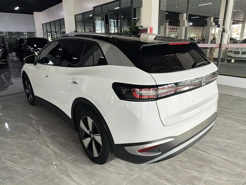 2025 Volkswagen ID.4 X