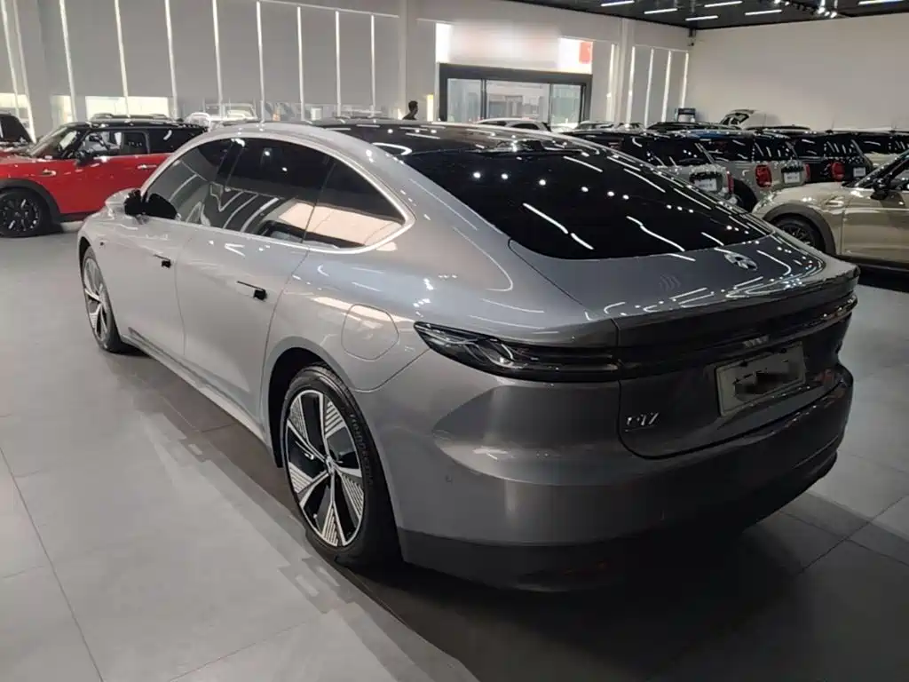 NIO ET7 2025 2024 75kWh Executive Edition