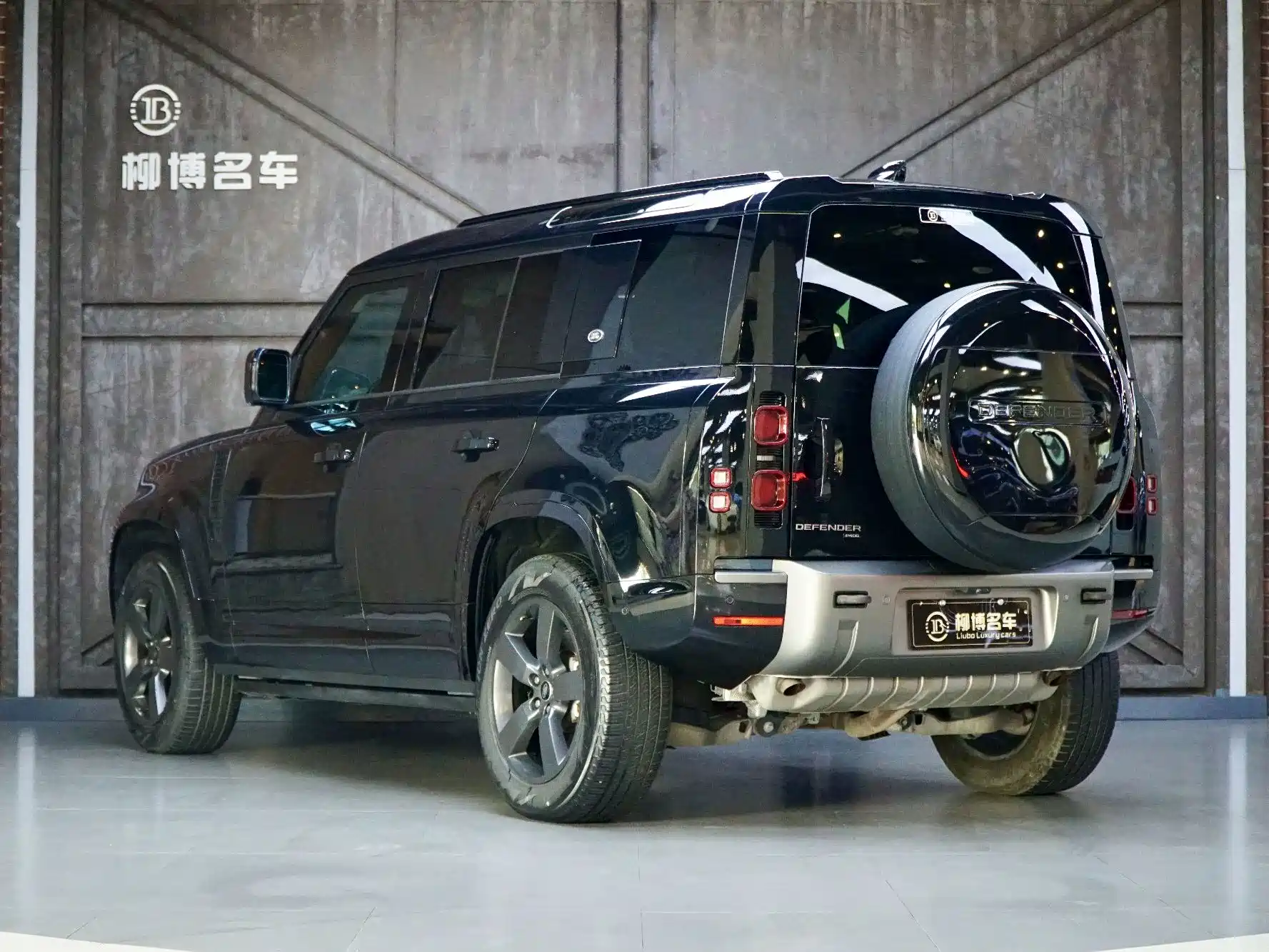 صورة 2 - Land Rover Defender