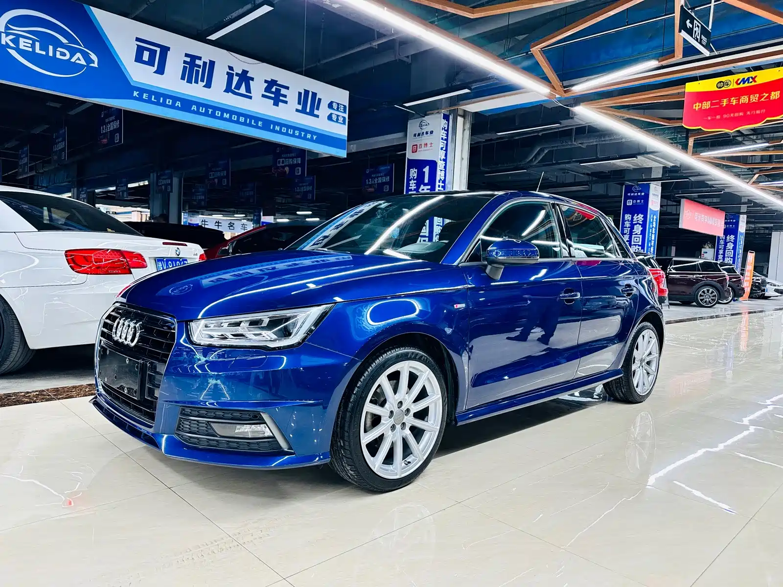 Фото 1 - Audi A1