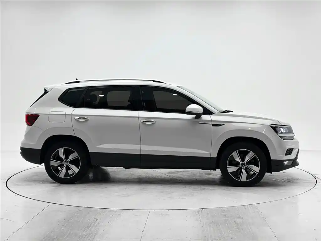 Volkswagen Tharu 2021 Model 280TSI 2WD Comfort Edition фото 9