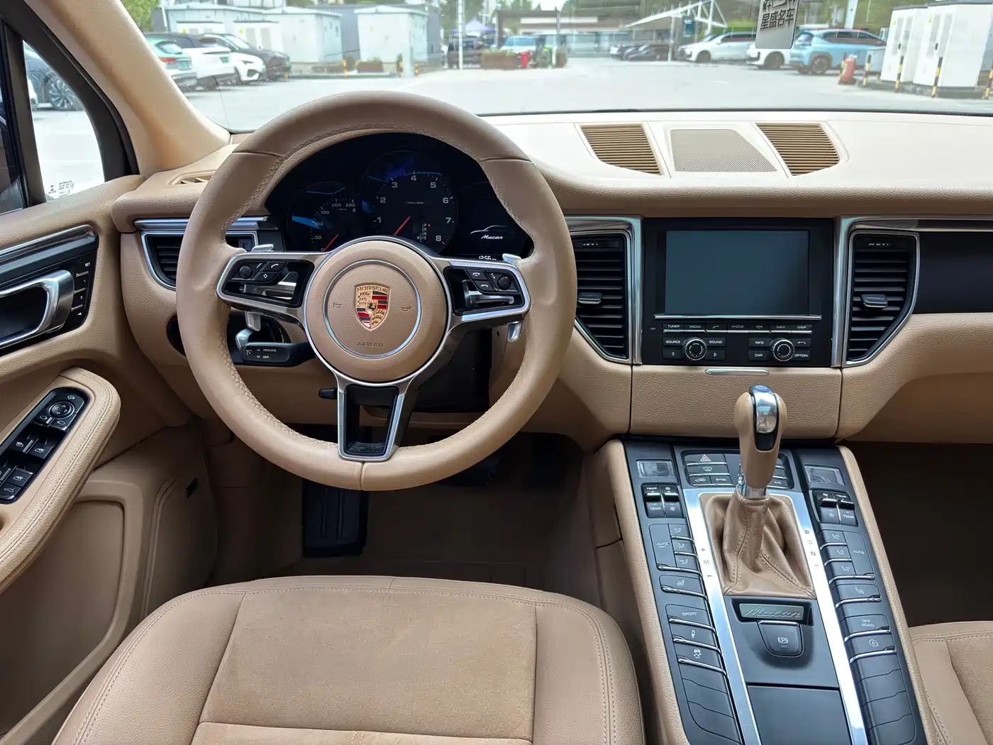 Porsche Macan 2014 Macan 2.0T фото 10