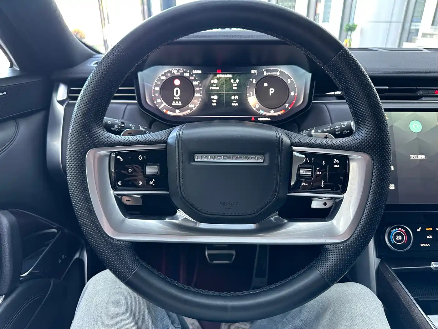 Land Rover Range Rover 2023 2023 Facelift 3.0 L6 400PS Prosperity Extended Version