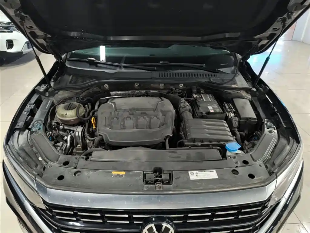 Volkswagen Passat 2023 Facelift 330TSI Luxury Edition фото 20
