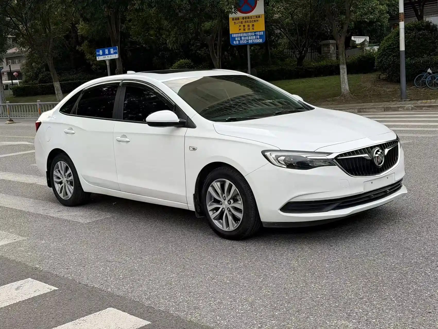 Фото 10 - Buick Excelle