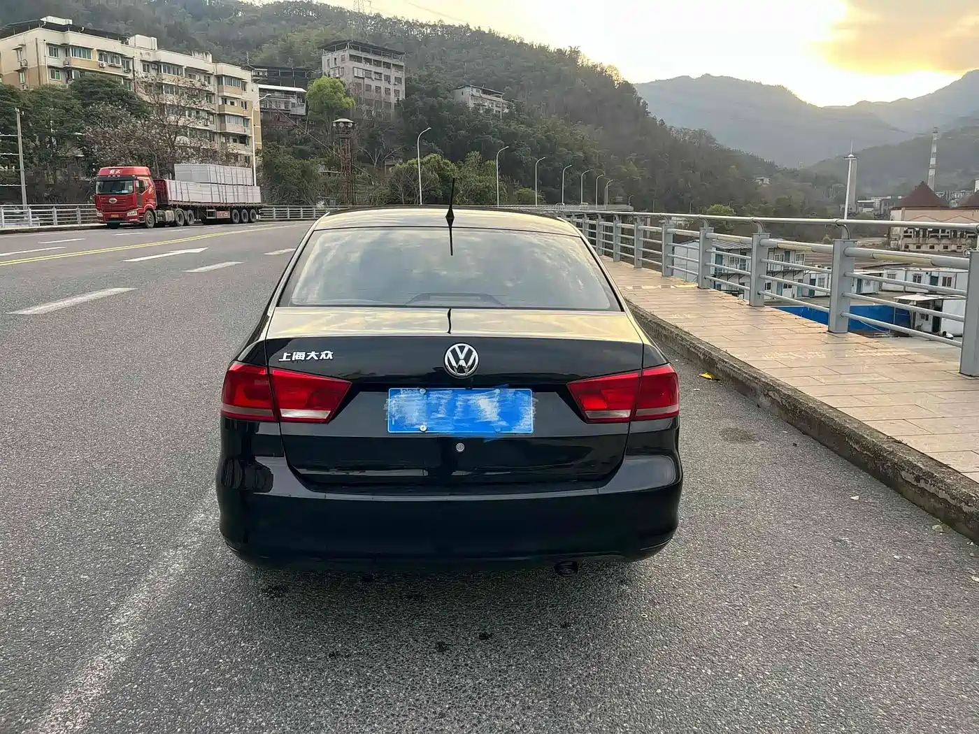 Volkswagen Santana 2015 1.6L Manual Trend Edition фото 5