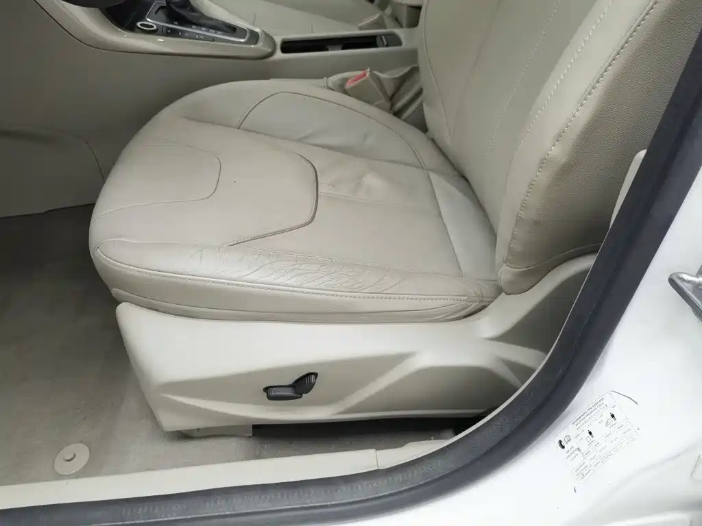 Photo 20 - Ford Focus