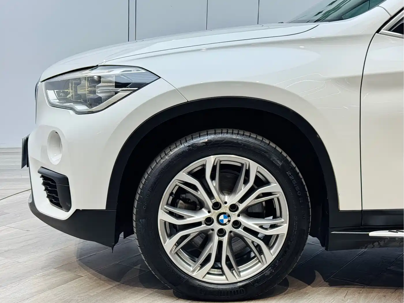 BMW X1 2019 sDrive20Li Leading Model фото 20