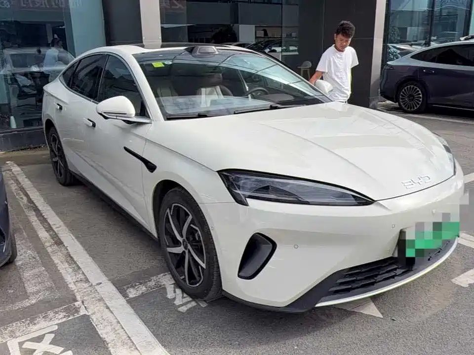 BYD Seal 07 DM-i 2025 2026 DM-i 1.5T 230km Flagship