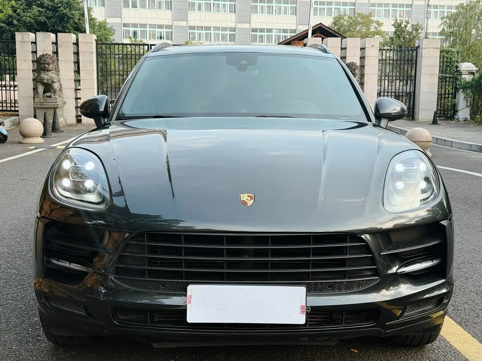 Фото 2 - Porsche Macan