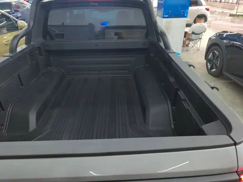 Geely Radar Radar King Kong 2025 2025 EM-P 4WD Long Bed Thousand-Mile King Kong