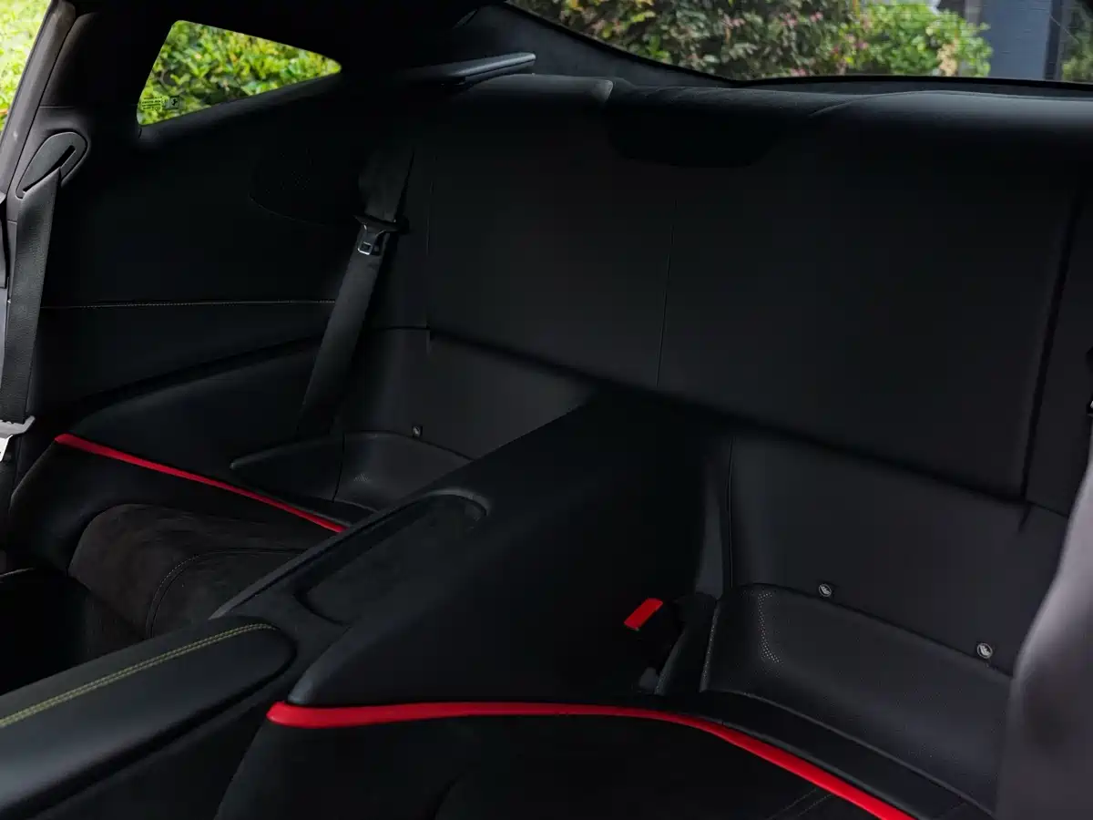Ferrari Roma 2024 2020 3.9T V8