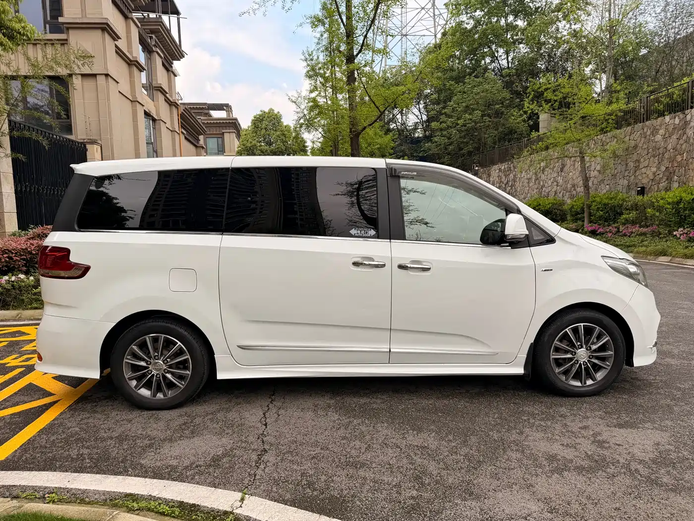 SAIC MAXUS CHASE G10