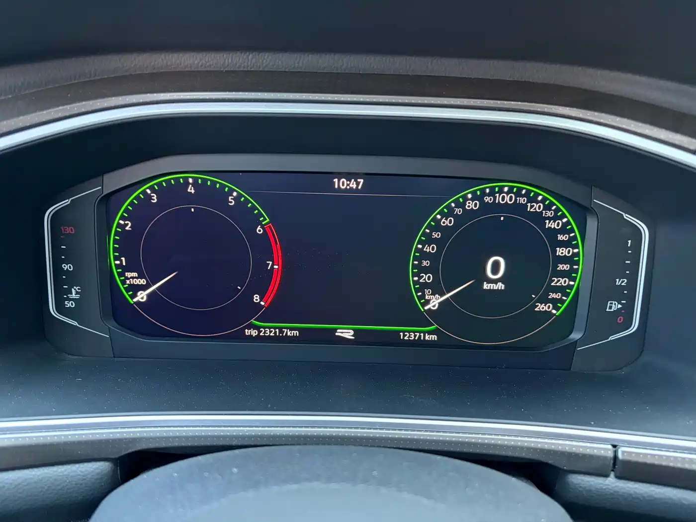 VOLKSWAGEN T ROC EXPLORING SONGS