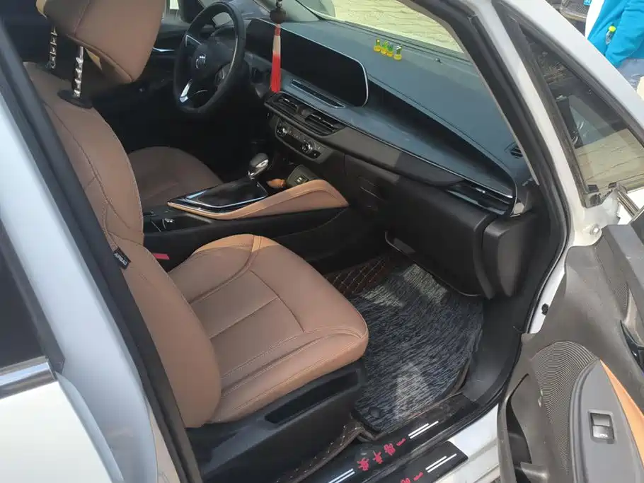 Buick GL6 2023 2021 323T Mild Hybrid Connected Luxury