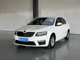 Фото 1 - Škoda Octavia