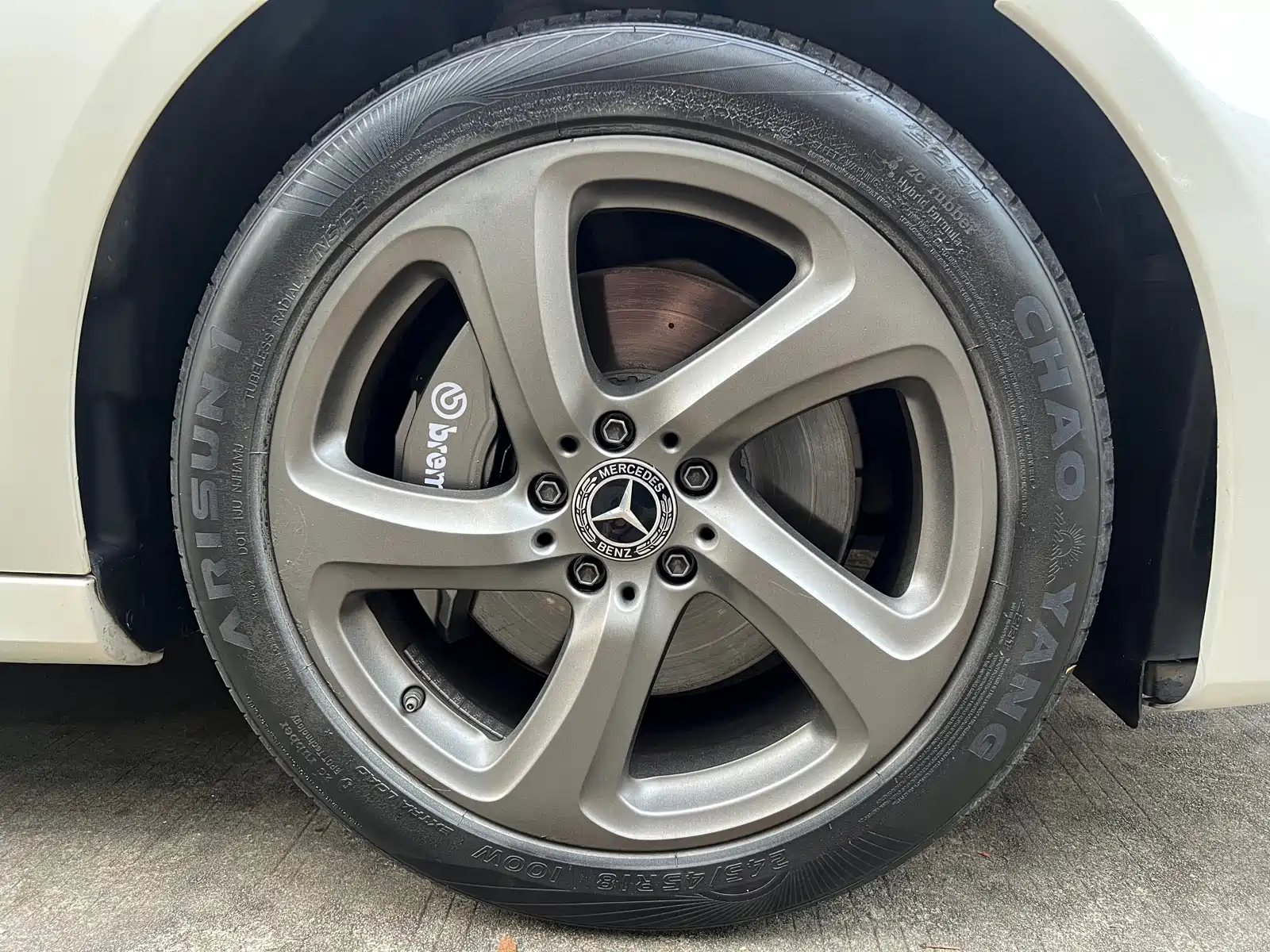 Фото 8 - Mercedes-Benz E-Class